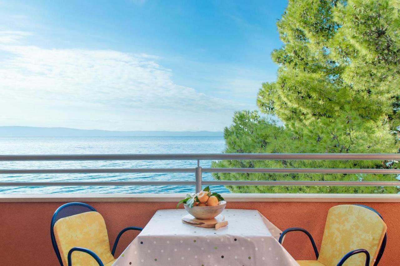 Apartments Promenada - Beachfront Tučepi Dış mekan fotoğraf