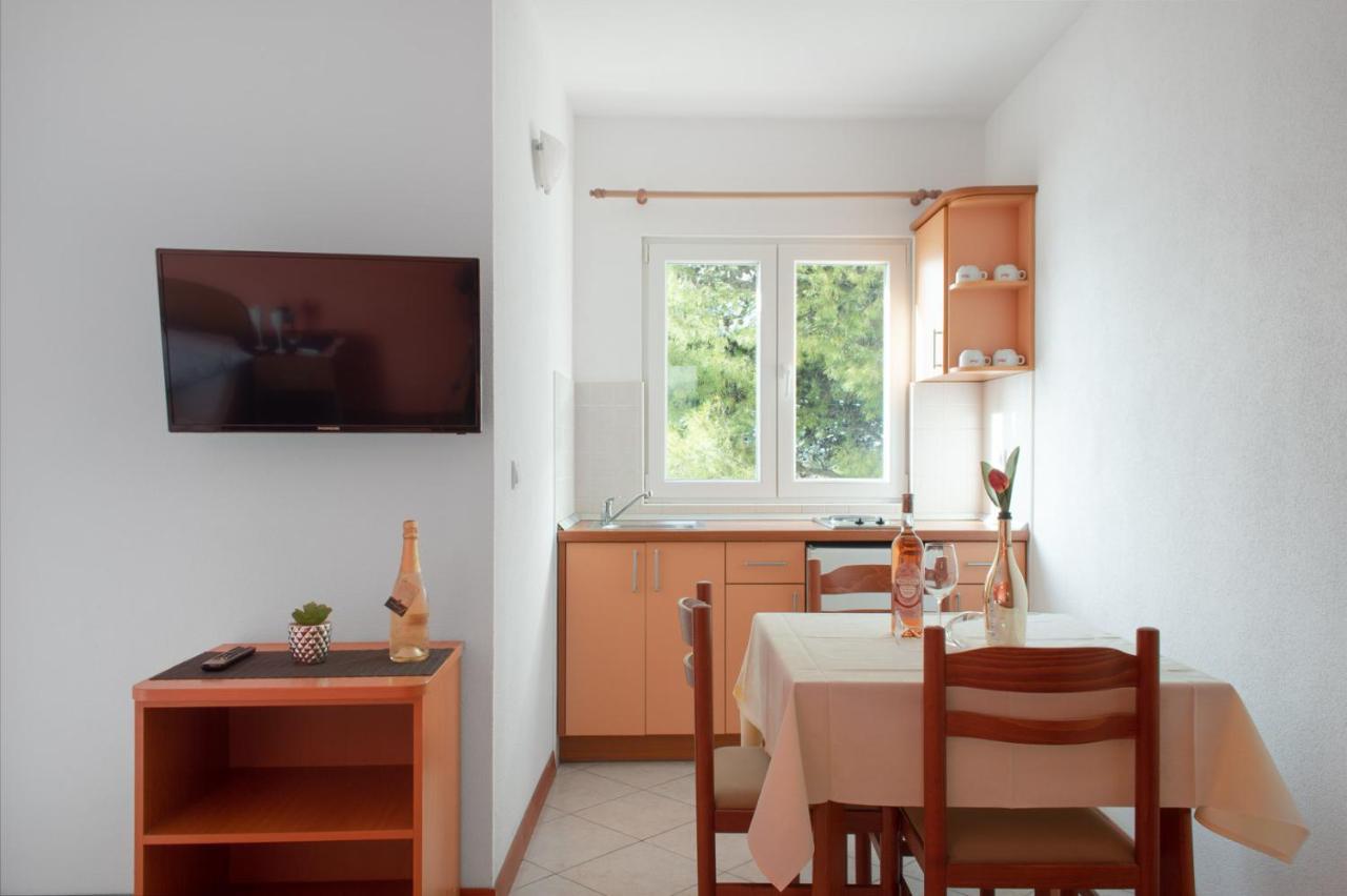 Apartments Promenada - Beachfront Tučepi Dış mekan fotoğraf