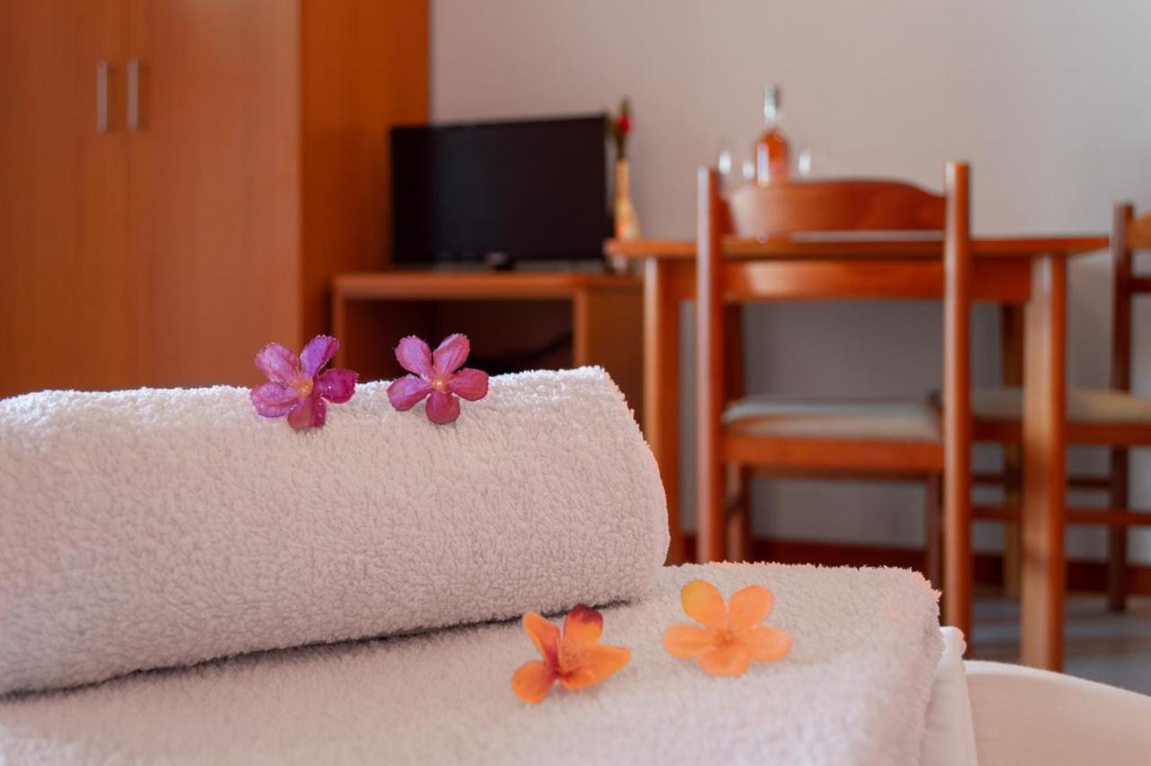 Apartments Promenada - Beachfront Tučepi Dış mekan fotoğraf